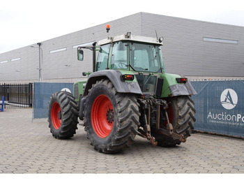 Tracteur agricole Fendt Favorit 824: photos 4 Tracteur agricole Fendt Favorit 824: photos 4