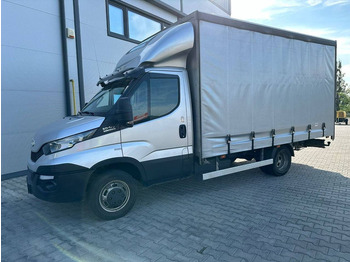 Camion fourgon IVECO Daily