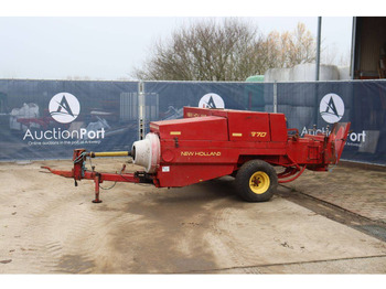 Presse à balles cubiques NEW HOLLAND