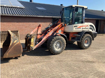 Chargeuse sur pneus SCHAEFF