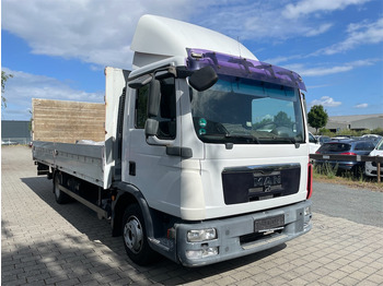 Camion plateau MAN TGL