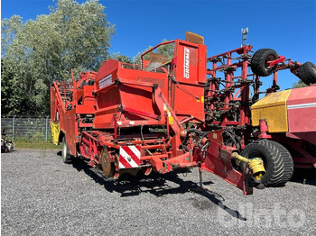 Arracheuse de pommes de terre GRIMME SE