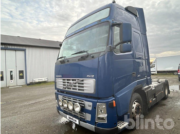 Camion VOLVO