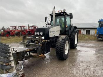 Tracteur agricole VALMET