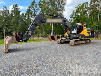Pelle sur chenille VOLVO EC300EL