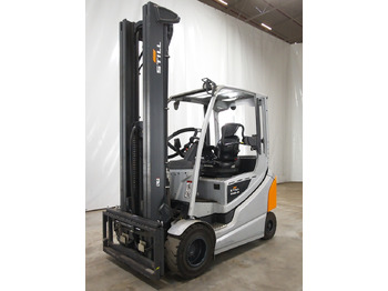 Chariot élévateur électrique STILL RX60