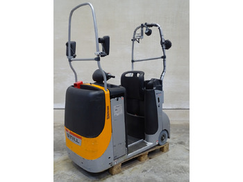 Chariot tracteur STILL