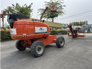 Nacelle télescopique JLG