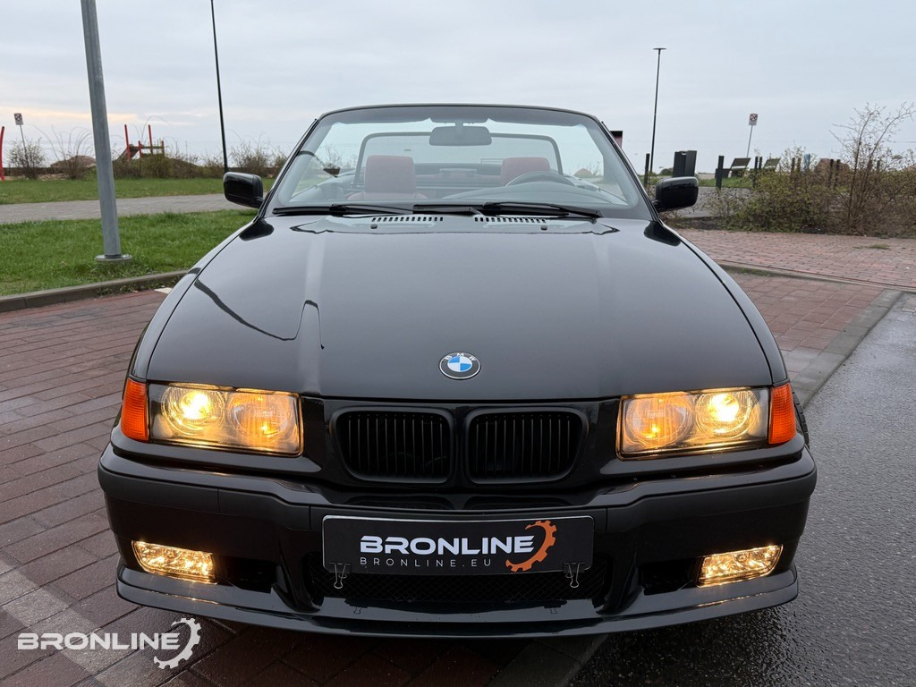 1999 BMW E36 2.5l 125kW Cabrio - Voiture: photos 5 1999 BMW E36 2.5l 125kW Cabrio - Voiture: photos 5