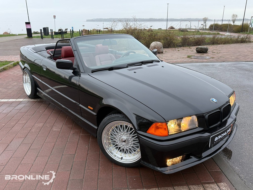 1999 BMW E36 2.5l 125kW Cabrio - Voiture: photos 2 1999 BMW E36 2.5l 125kW Cabrio - Voiture: photos 2