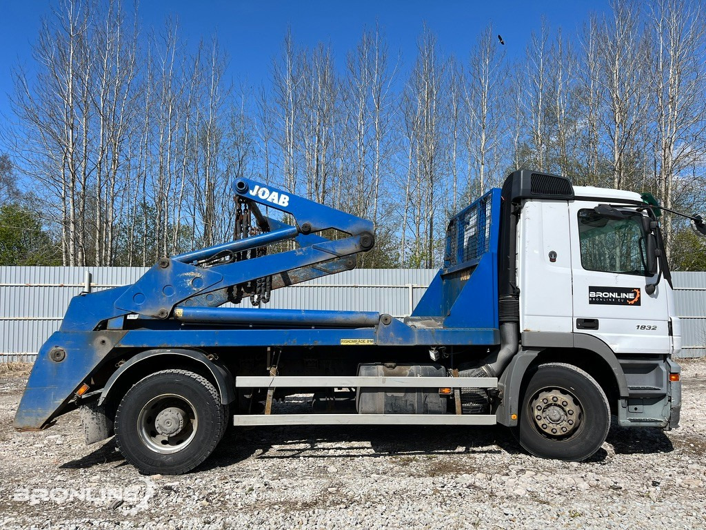 Camion multibenne 2004 Mercedes-Benz Actros 1832 Skip Loader Joab: photos 7