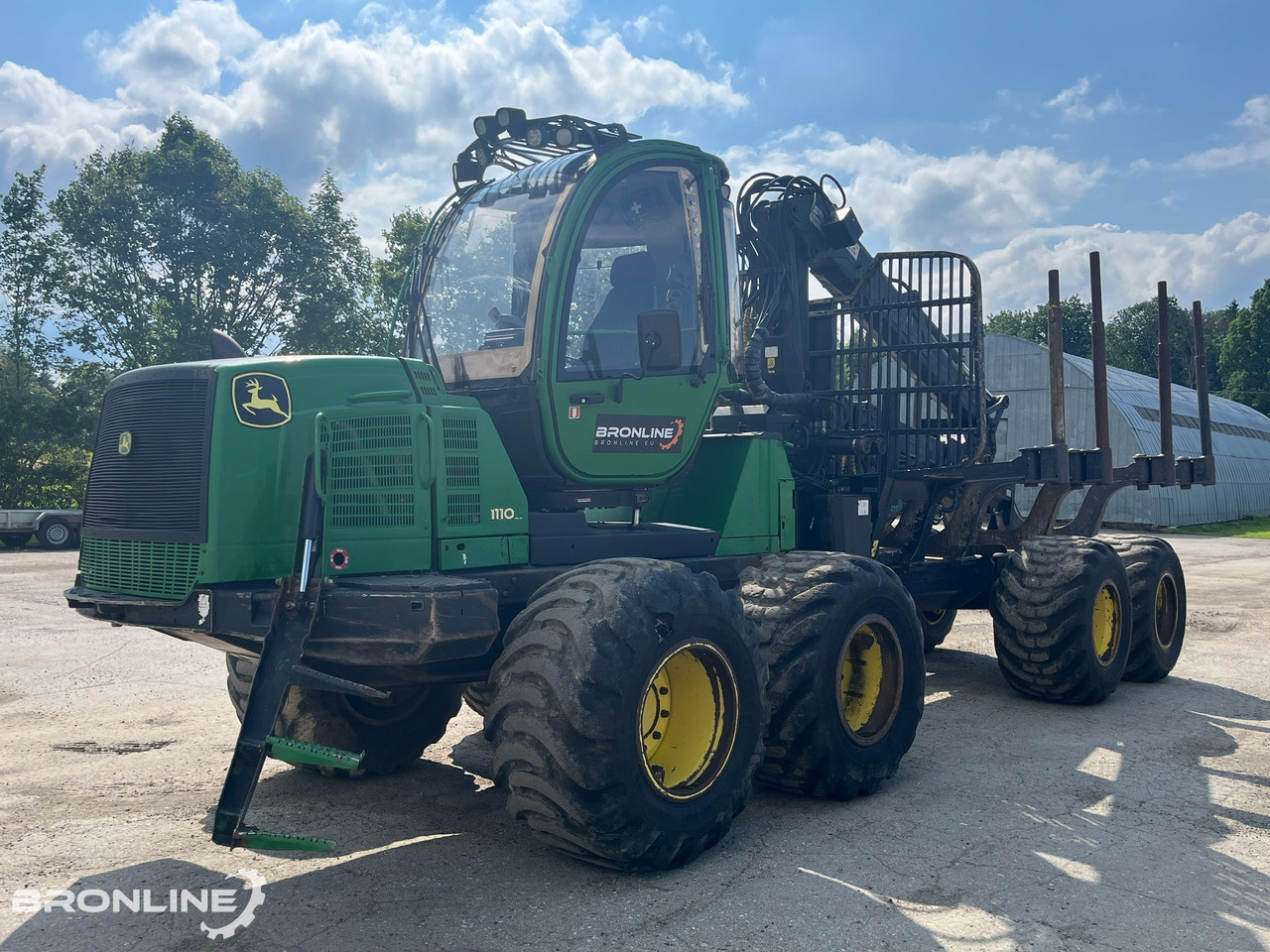 2010 John Deere 1110E Forwarder 8x8 - Porteur: photos 4 2010 John Deere 1110E Forwarder 8x8 - Porteur: photos 4