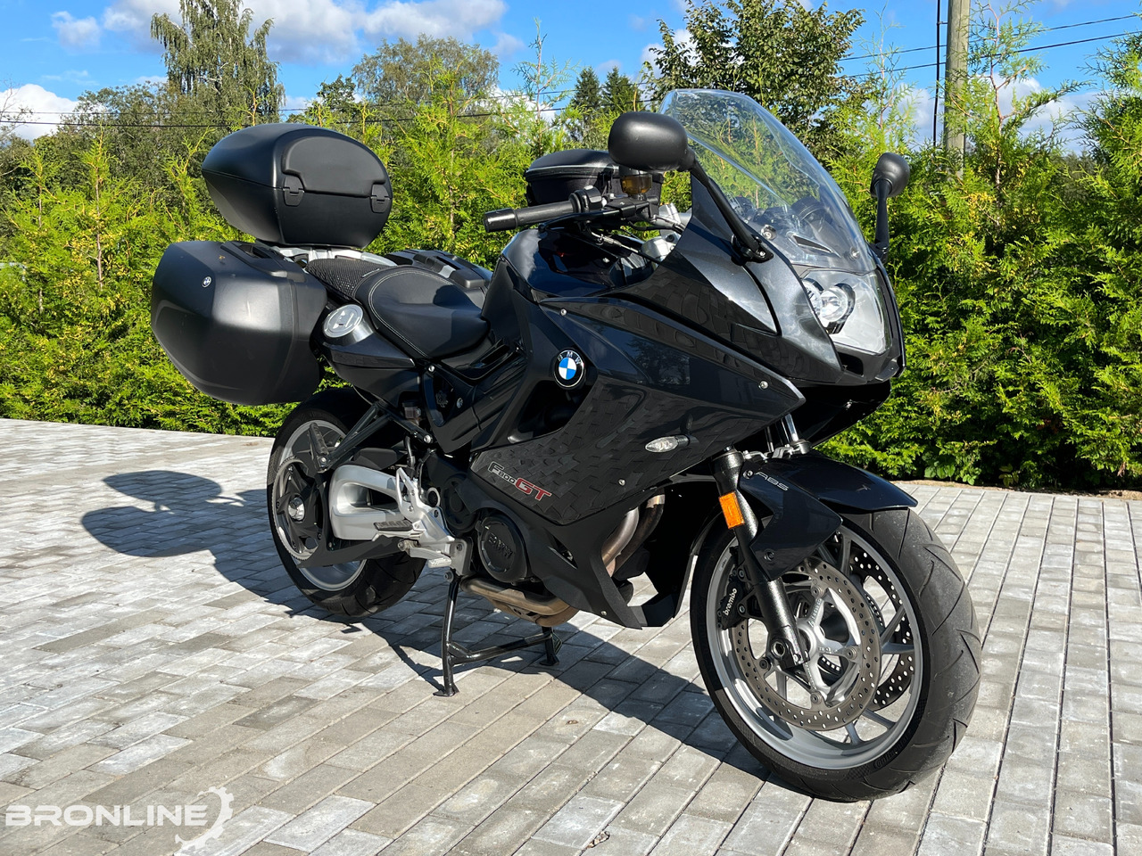 2013 BMW F 800 GT 66kW 800cc - Motocyclette: photos 1 2013 BMW F 800 GT 66kW 800cc - Motocyclette: photos 1