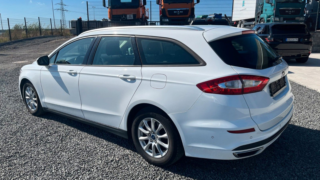 Ford Mondeo Turnier Business Edition - Voiture break: photos 5 Ford Mondeo Turnier Business Edition - Voiture break: photos 5