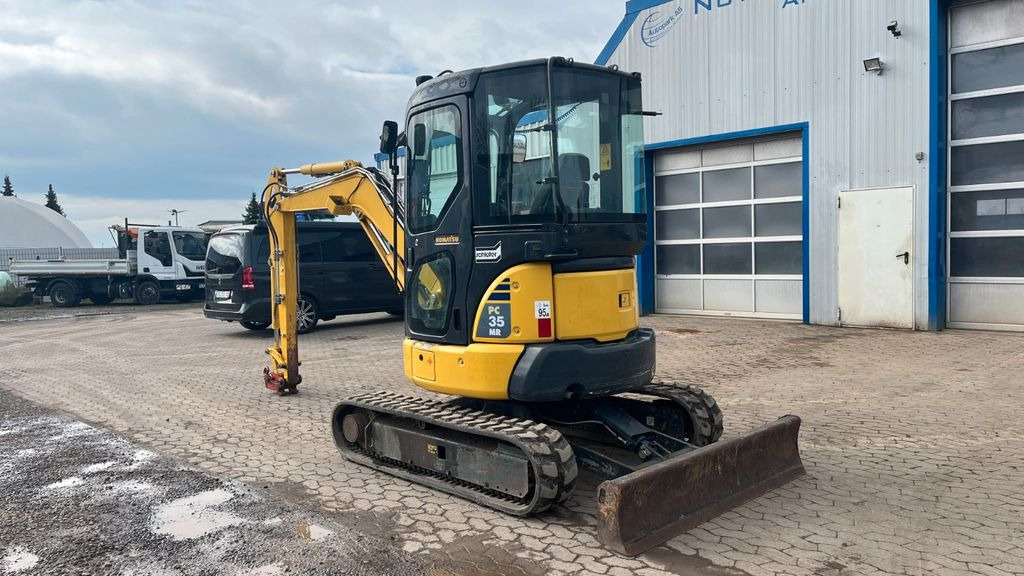 Komatsu PC35MR-3 PC35MR Minibagger 3740 Kg ab 469€ mtl. - Mini pelle: photos 5 Komatsu PC35MR-3 PC35MR Minibagger 3740 Kg ab 469€ mtl. - Mini pelle: photos 5