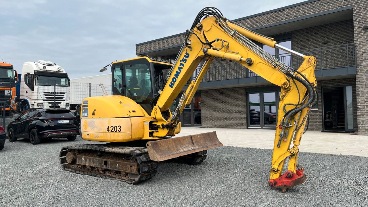 Komatsu PC80MR-3 PC80 Minibagger Verstellausleger - Mini pelle: photos 2 Komatsu PC80MR-3 PC80 Minibagger Verstellausleger - Mini pelle: photos 2