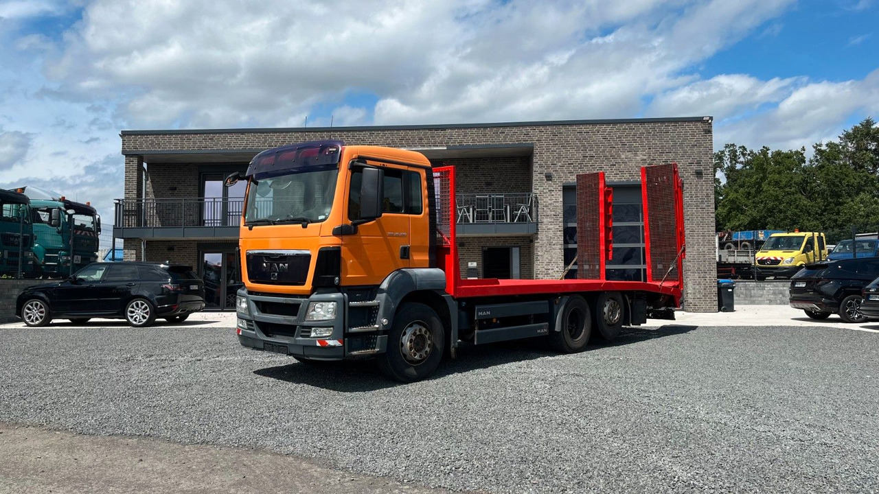 MAN TGS 26.320 Abschlepper Transporter Baumaschinen - Remorqueuse: photos 1 MAN TGS 26.320 Abschlepper Transporter Baumaschinen - Remorqueuse: photos 1