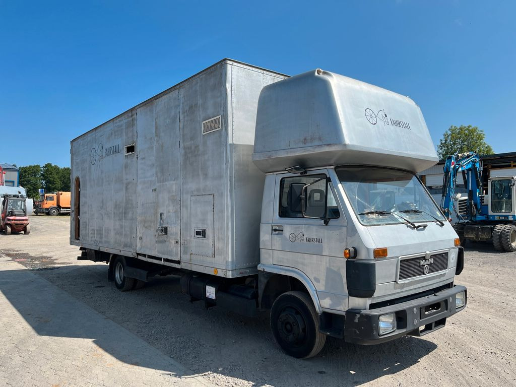 MAN VW-MAN LO2 Koffer Schlafkabine - Fourgon: photos 1 MAN VW-MAN LO2 Koffer Schlafkabine - Fourgon: photos 1