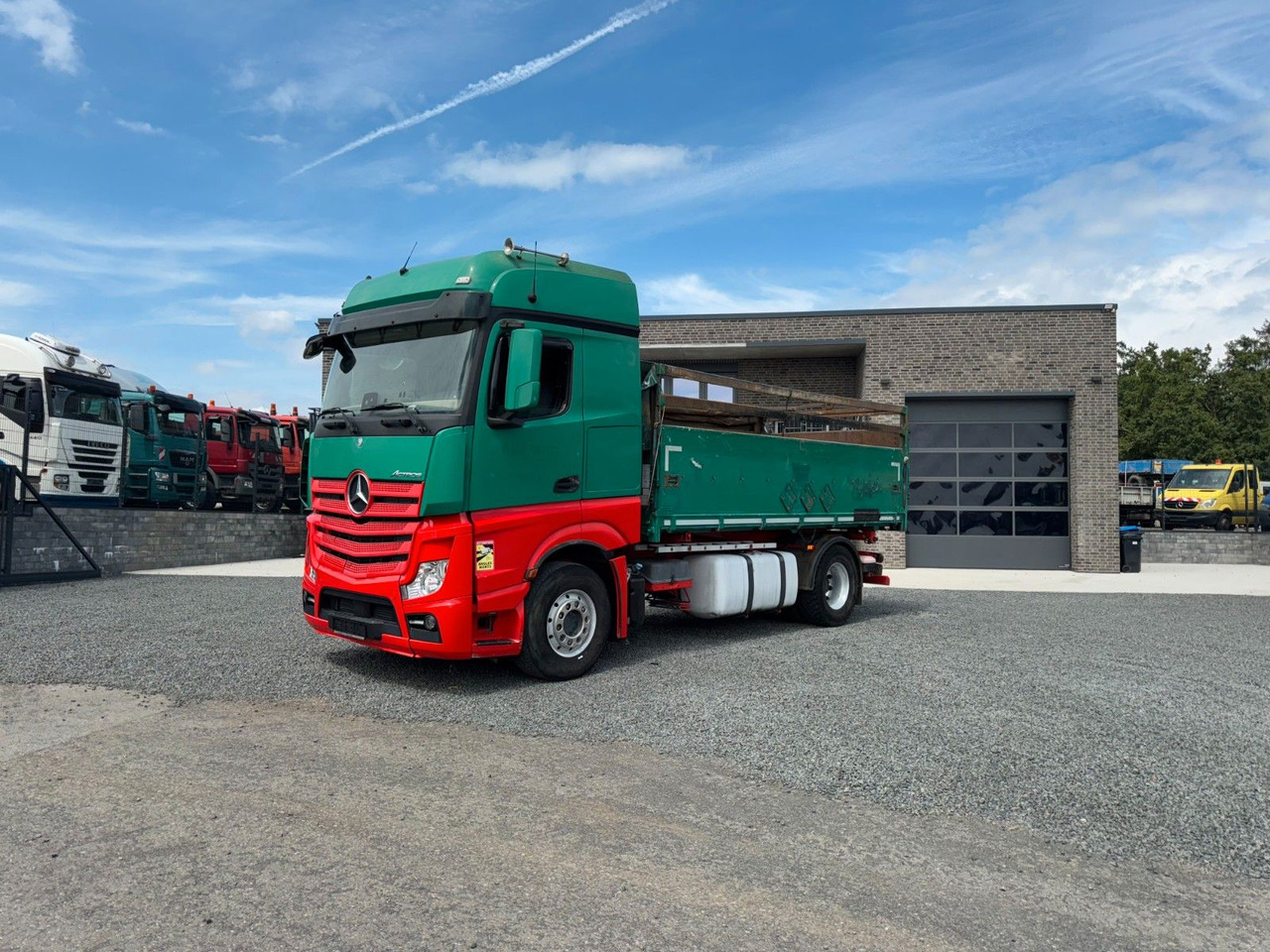 Mercedes-Benz Actros 1842 Kipper Dreiseitenkipper - Camion benne: photos 2 Mercedes-Benz Actros 1842 Kipper Dreiseitenkipper - Camion benne: photos 2