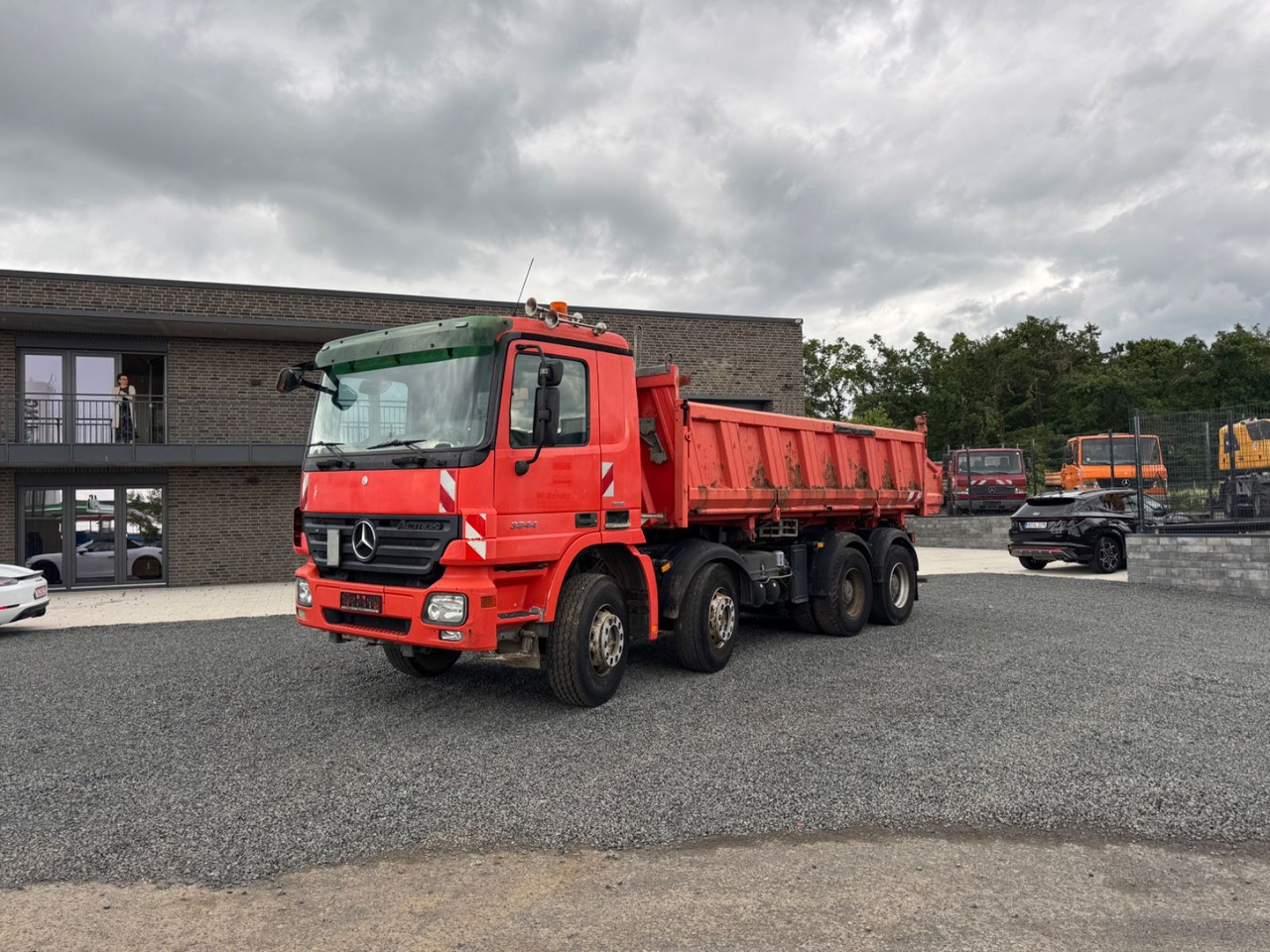 Mercedes-Benz Actros 3244 Dreiseitenkipper Meiller Bordm 8x4 - Camion benne: photos 2 Mercedes-Benz Actros 3244 Dreiseitenkipper Meiller Bordm 8x4 - Camion benne: photos 2