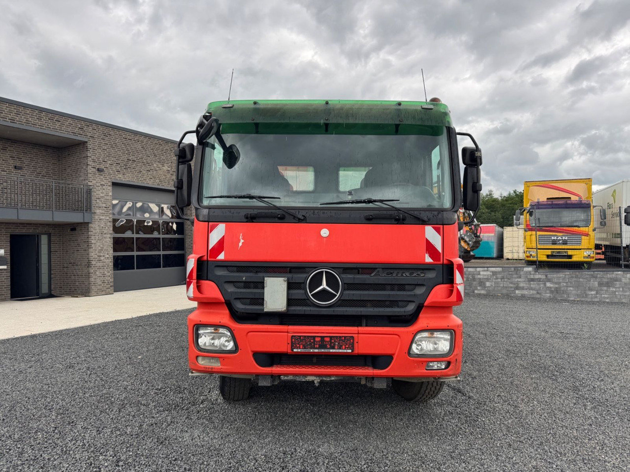 Mercedes-Benz Actros 3244 Dreiseitenkipper Meiller Bordm 8x4 - Camion benne: photos 4 Mercedes-Benz Actros 3244 Dreiseitenkipper Meiller Bordm 8x4 - Camion benne: photos 4
