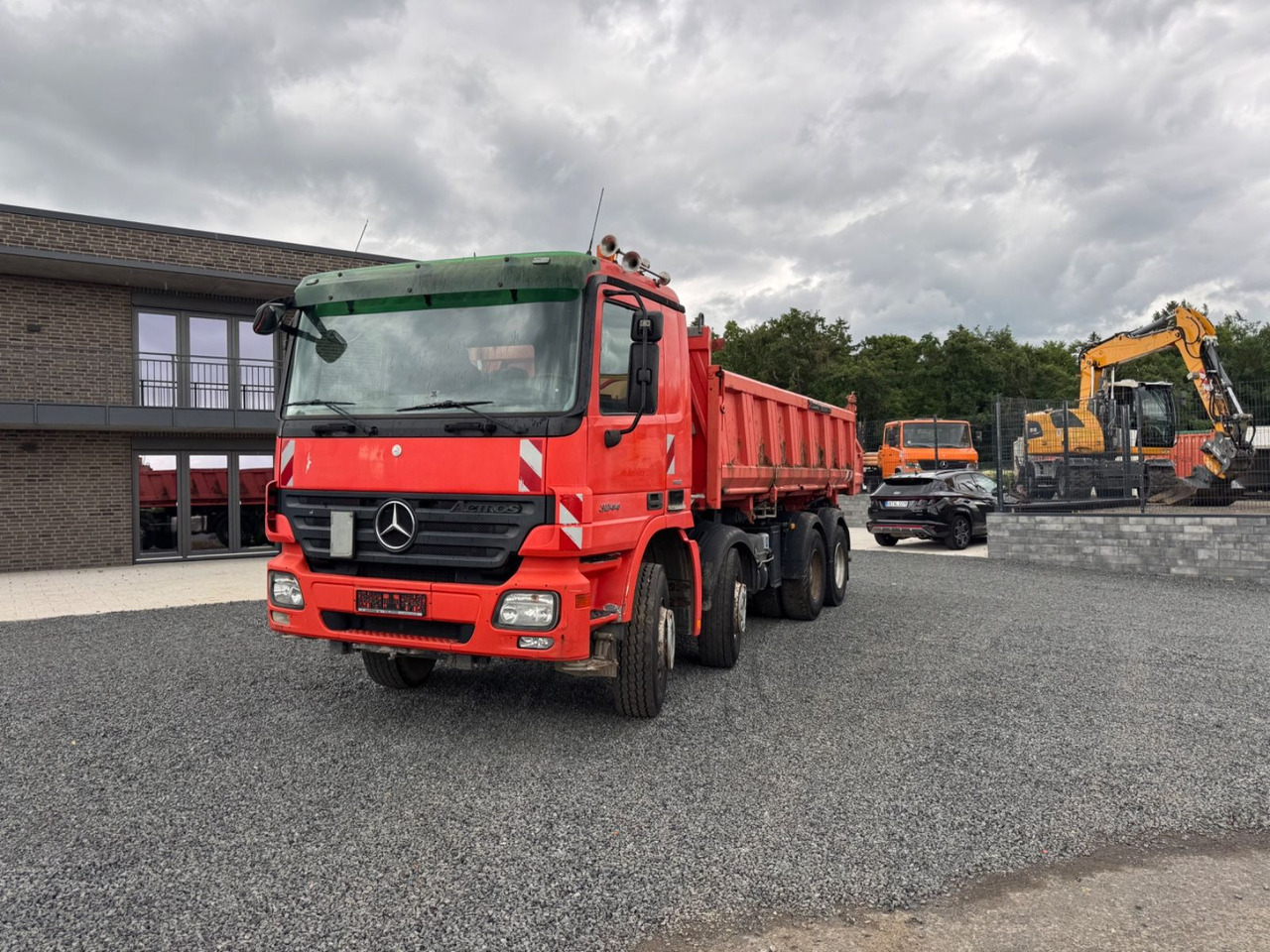 Mercedes-Benz Actros 3244 Dreiseitenkipper Meiller Bordm 8x4 - Camion benne: photos 3 Mercedes-Benz Actros 3244 Dreiseitenkipper Meiller Bordm 8x4 - Camion benne: photos 3