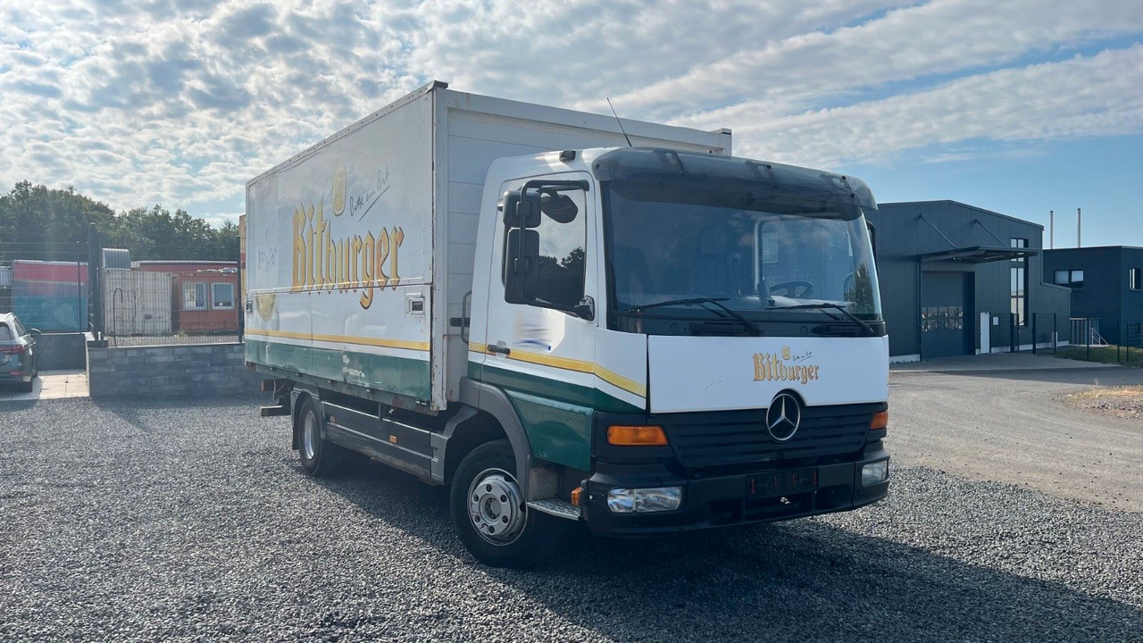 Mercedes-Benz Atego 818 Getränke Getränkeaufbau - Camion pour le transport de boissons: photos 4 Mercedes-Benz Atego 818 Getränke Getränkeaufbau - Camion pour le transport de boissons: photos 4