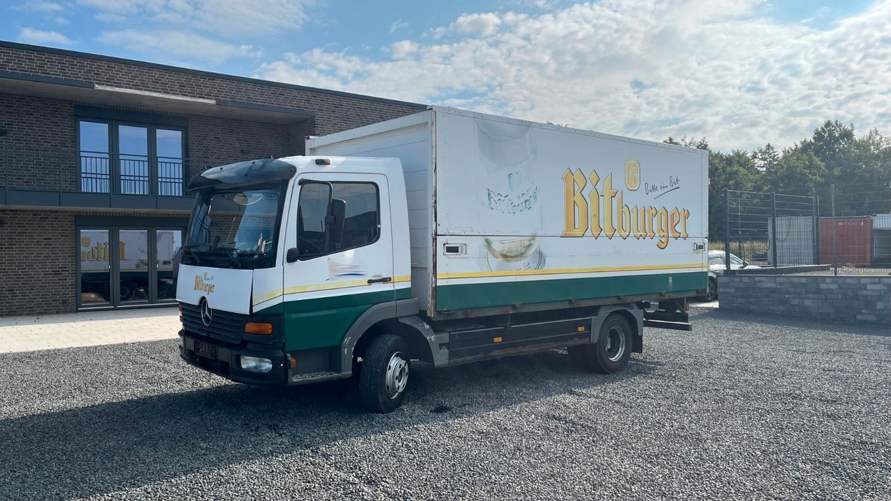 Mercedes-Benz Atego 818 Getränke Getränkeaufbau - Camion pour le transport de boissons: photos 3 Mercedes-Benz Atego 818 Getränke Getränkeaufbau - Camion pour le transport de boissons: photos 3