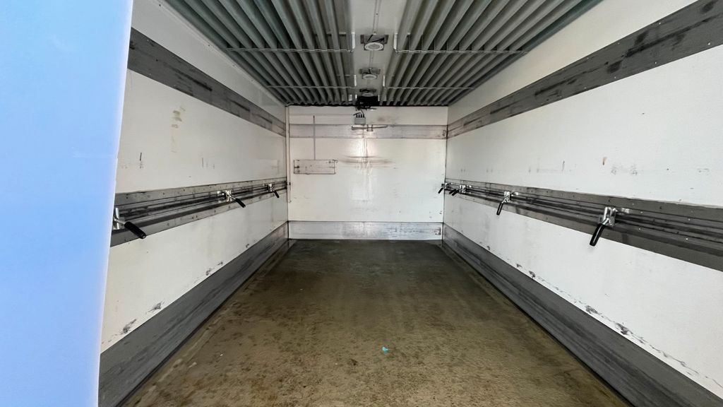 Mitsubishi Fuso Canter 9C18 Kühlkoffer Frigoblock - Véhicule utilitaire frigorifique: photos 3 Mitsubishi Fuso Canter 9C18 Kühlkoffer Frigoblock - Véhicule utilitaire frigorifique: photos 3