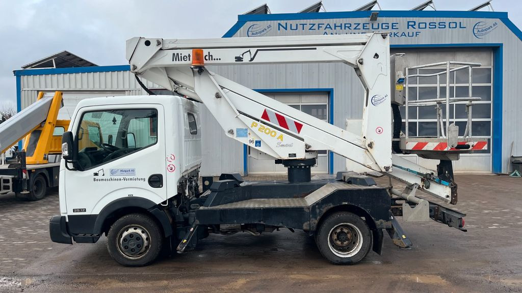 Nissan P200A-NC Steiger Hebebühne Hubarbeitsbühne 17M - Camion avec nacelle, Véhicule utilitaire: photos 1 Nissan P200A-NC Steiger Hebebühne Hubarbeitsbühne 17M - Camion avec nacelle, Véhicule utilitaire: photos 1