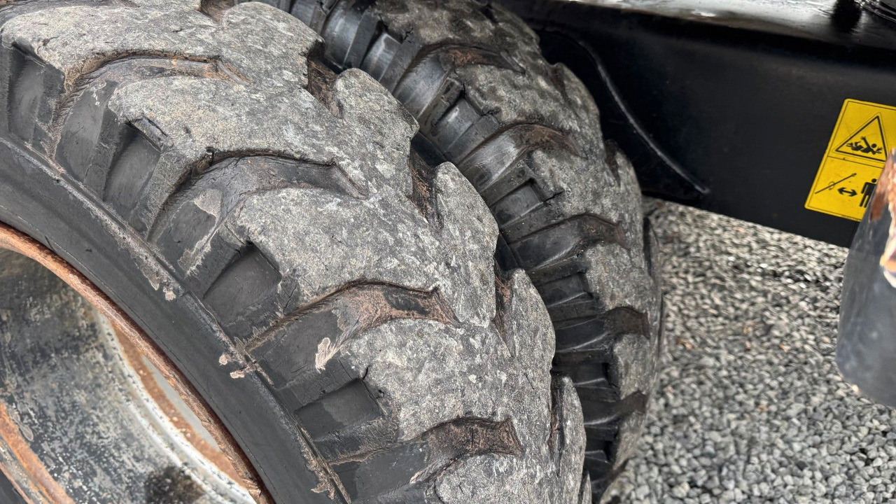 Pelle sur pneus Terex TW85 Mobilbagger Verstellausleger: photos 11