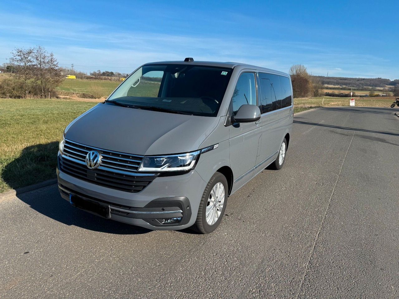 Volkswagen T6.1 Transporter Multivan Generation Six 4x4 - Transport de personnes: photos 2 Volkswagen T6.1 Transporter Multivan Generation Six 4x4 - Transport de personnes: photos 2