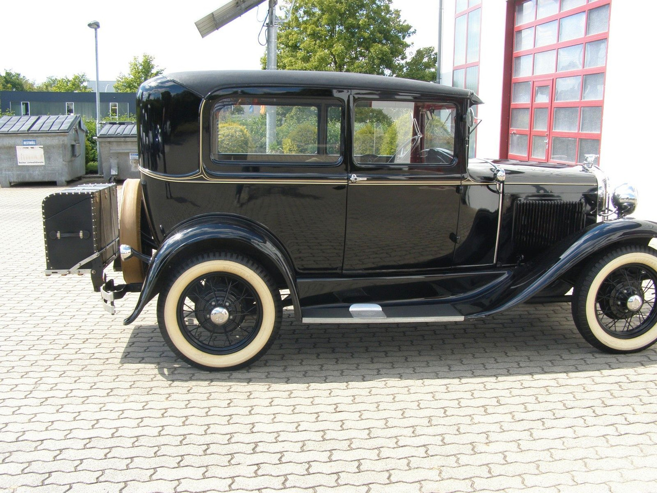 Ford MODELL A / TUDOR + H-Kennzeichen - Berline: photos 4 Ford MODELL A / TUDOR + H-Kennzeichen - Berline: photos 4