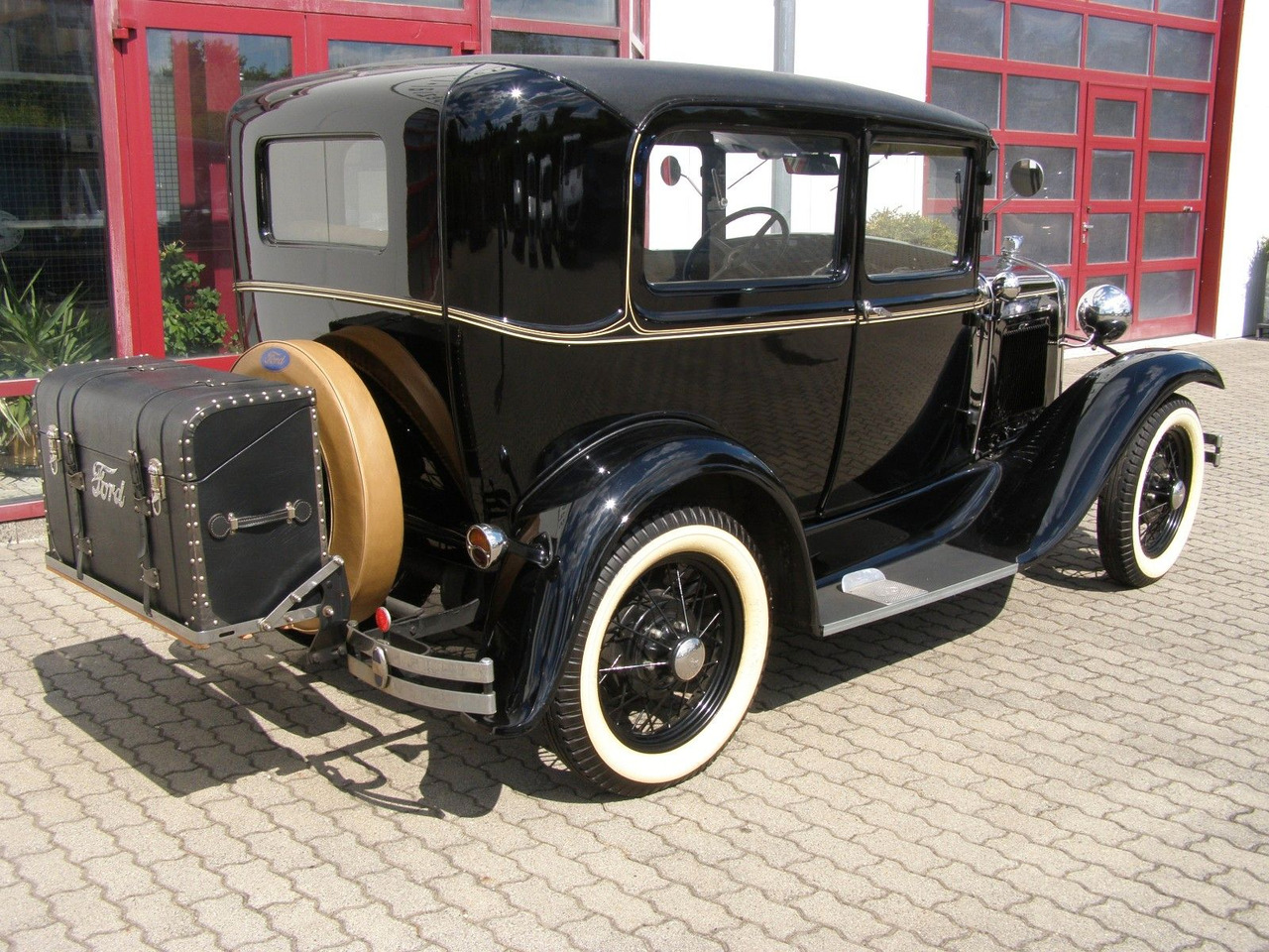Ford MODELL A / TUDOR + H-Kennzeichen - Berline: photos 5 Ford MODELL A / TUDOR + H-Kennzeichen - Berline: photos 5