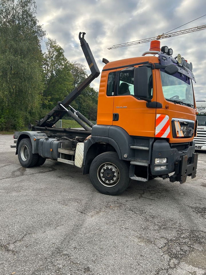 MAN TGS 18.360 4x4 BL - Camion ampliroll: photos 4 MAN TGS 18.360 4x4 BL - Camion ampliroll: photos 4