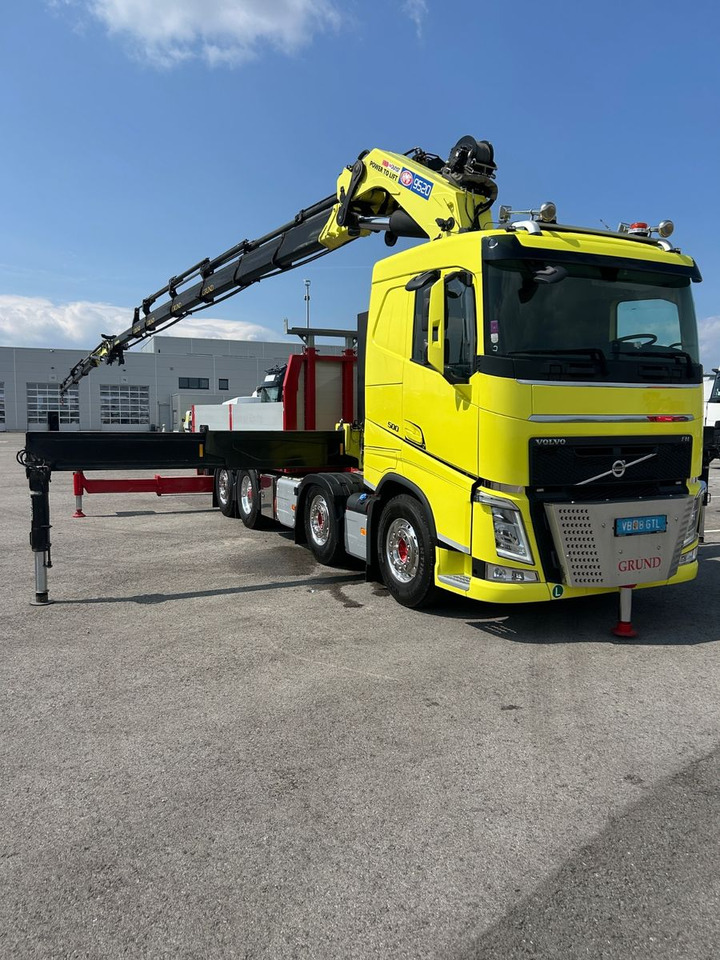 Volvo FH 500 8x2 HMF Kran 9520K - RCS - Camion grue: photos 1 Volvo FH 500 8x2 HMF Kran 9520K - RCS - Camion grue: photos 1