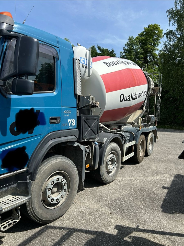 Volvo FM 8x4 R Schalter mit 13 Tonnen Achsen - Camion malaxeur: photos 4 Volvo FM 8x4 R Schalter mit 13 Tonnen Achsen - Camion malaxeur: photos 4