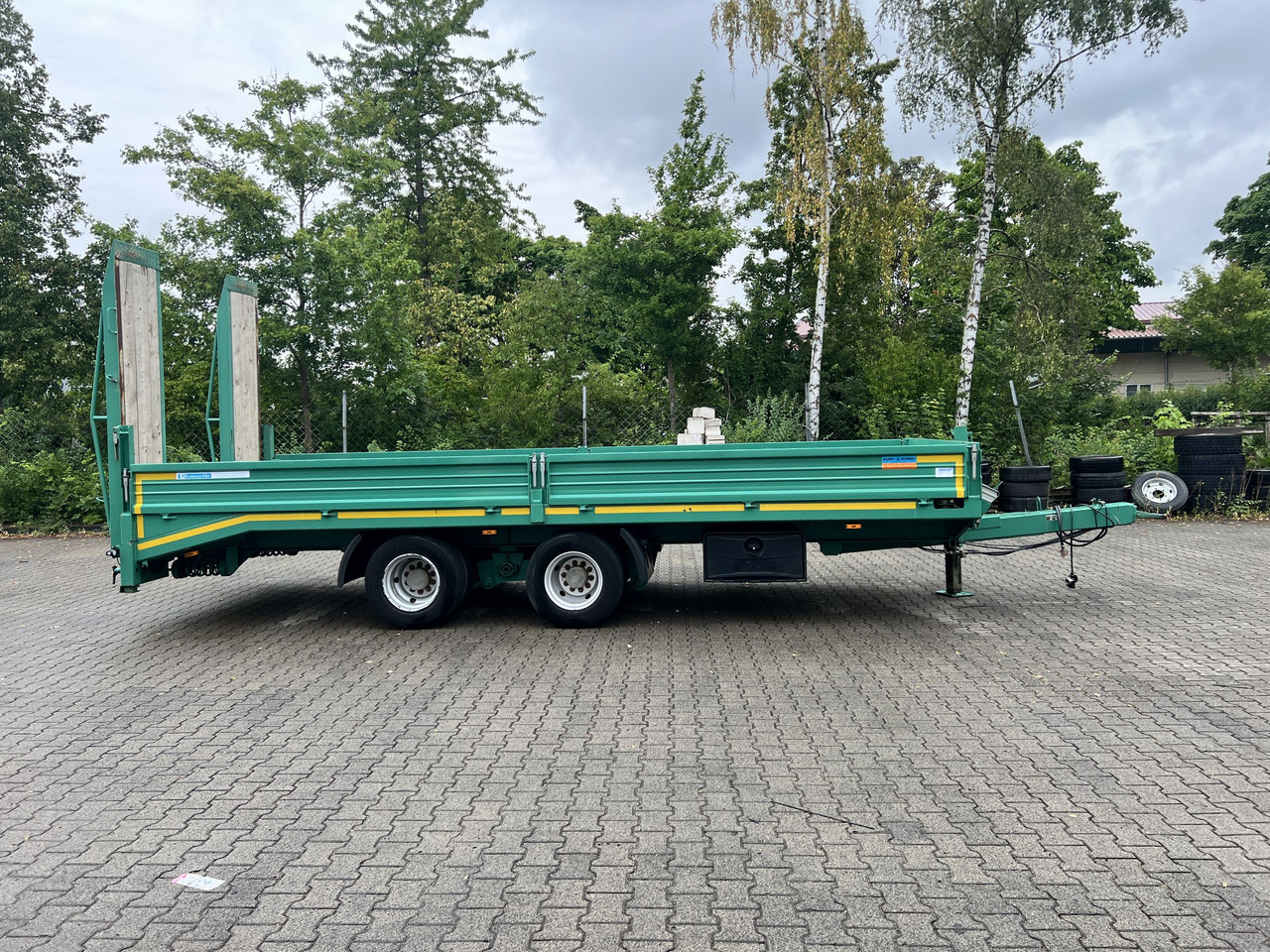 Blomenroehr 688/18000 18 t Tandemtieflader, wenig Benutzt - Remorque porte-engin surbaissée: photos 1 Blomenroehr 688/18000 18 t Tandemtieflader, wenig Benutzt - Remorque porte-engin surbaissée: photos 1