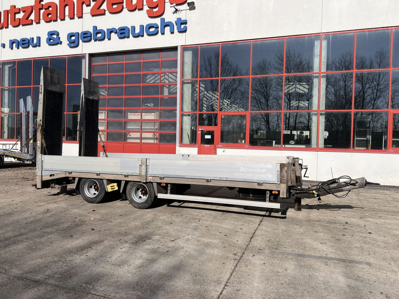 Möslein 19 t Tandemtieflader - Remorque porte-engin surbaissée: photos 3 Möslein 19 t Tandemtieflader - Remorque porte-engin surbaissée: photos 3