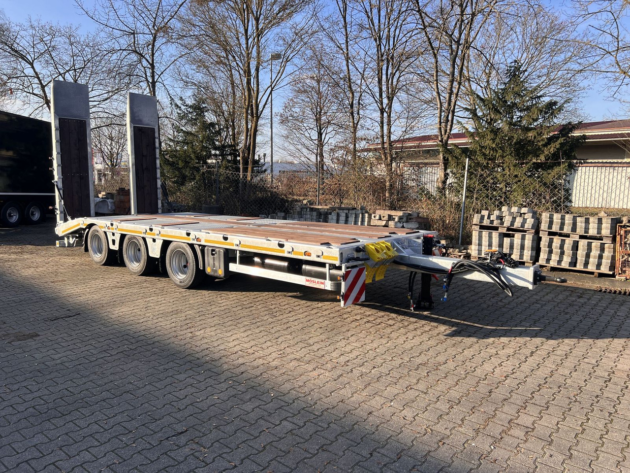 Möslein 34 t GG Tridem- Tieflader 3 Achs, gelenktNeufah - Remorque porte-engin surbaissée: photos 5 Möslein 34 t GG Tridem- Tieflader 3 Achs, gelenktNeufah - Remorque porte-engin surbaissée: photos 5