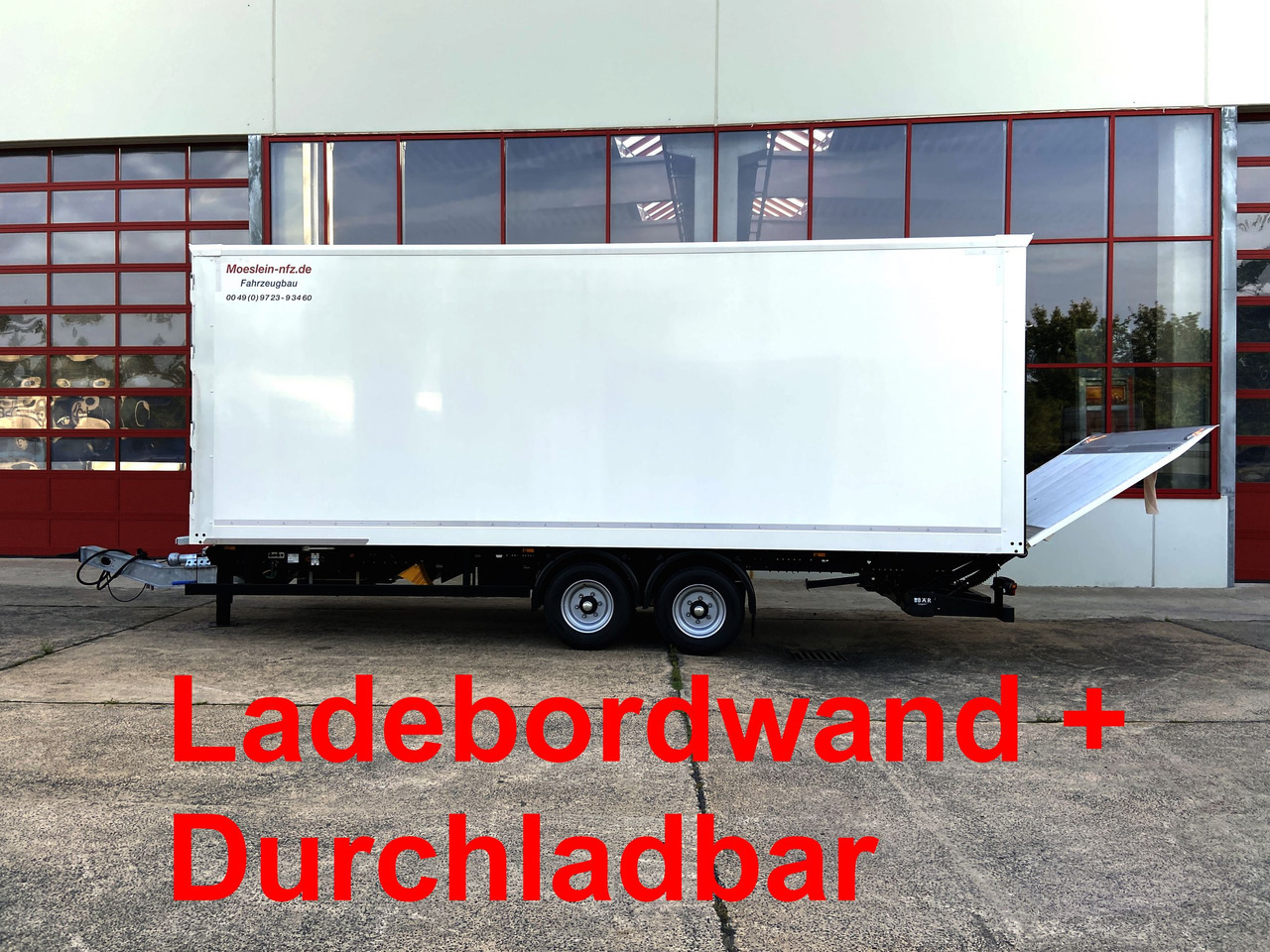 Möslein TK0105D-L Weiß Tandem Koffer, Ladebordwand 1,5 t + DurchladbarNeufahrzeug -- - Remorque fourgon: photos 1 Möslein TK0105D-L Weiß Tandem Koffer, Ladebordwand 1,5 t + DurchladbarNeufahrzeug -- - Remorque fourgon: photos 1