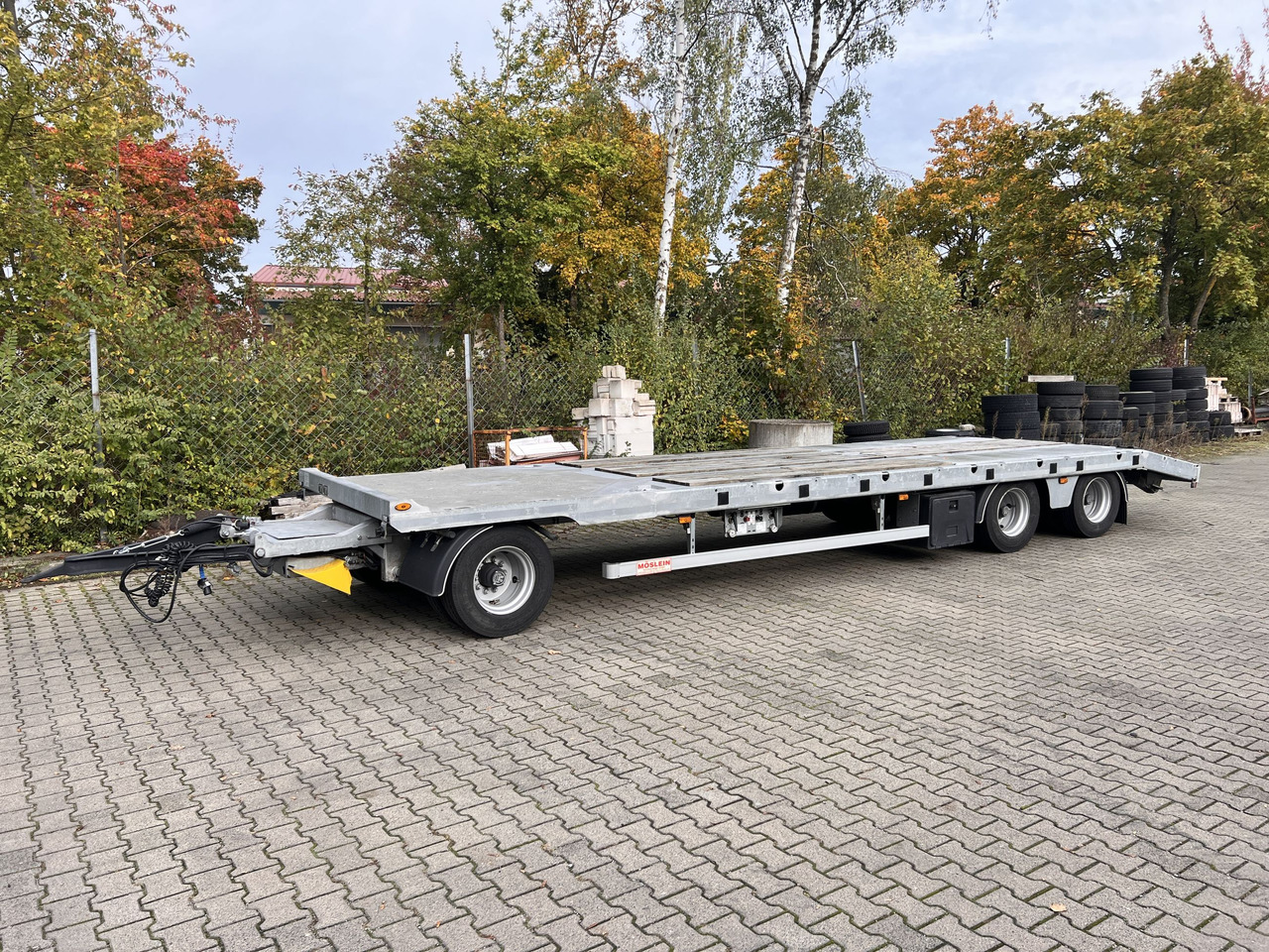 Möslein TO 3 F Schwebheim 3 Achs Tiefladeranhänger - Remorque porte-engin surbaissée: photos 2 Möslein TO 3 F Schwebheim 3 Achs Tiefladeranhänger - Remorque porte-engin surbaissée: photos 2