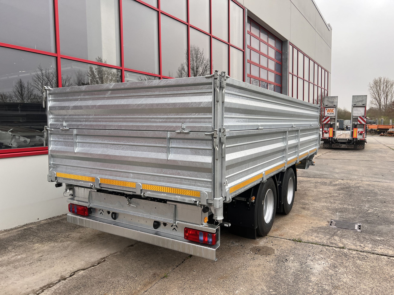Remorque benne neuf Möslein TTD 19 AB 19 t Tandem 3 Seiten Kipper TiefladerAufsatzbordwänden-- Neufahrzeug --: photos 7 Remorque benne neuf Möslein TTD 19 AB 19 t Tandem 3 Seiten Kipper TiefladerAufsatzbordwänden-- Neufahrzeug --: photos 7