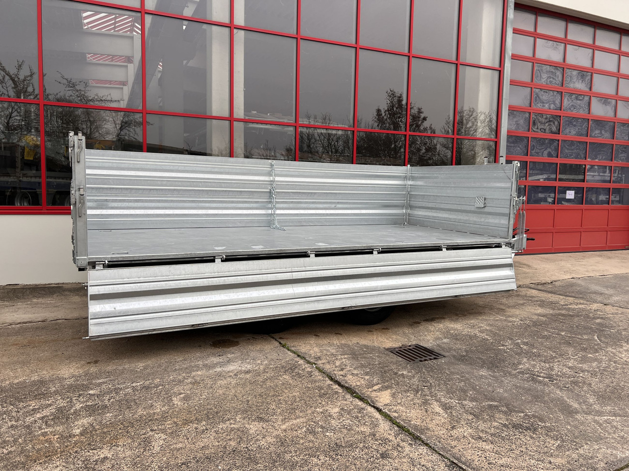 Remorque benne neuf Möslein TTD 19 AB 19 t Tandem 3 Seiten Kipper TiefladerAufsatzbordwänden-- Neufahrzeug --: photos 6 Remorque benne neuf Möslein TTD 19 AB 19 t Tandem 3 Seiten Kipper TiefladerAufsatzbordwänden-- Neufahrzeug --: photos 6