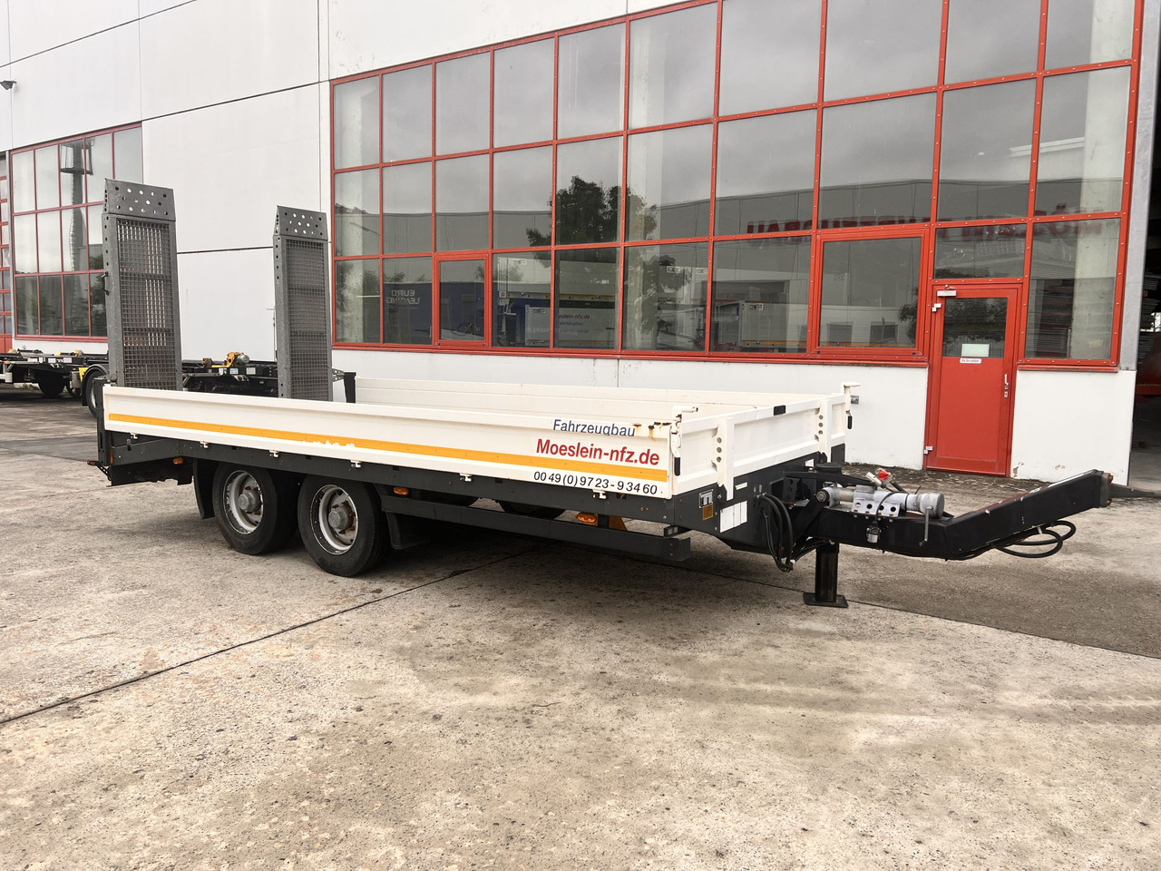 Möslein TTS 11 Schwebheim Tandemtieflader - Remorque porte-engin surbaissée: photos 5 Möslein TTS 11 Schwebheim Tandemtieflader - Remorque porte-engin surbaissée: photos 5