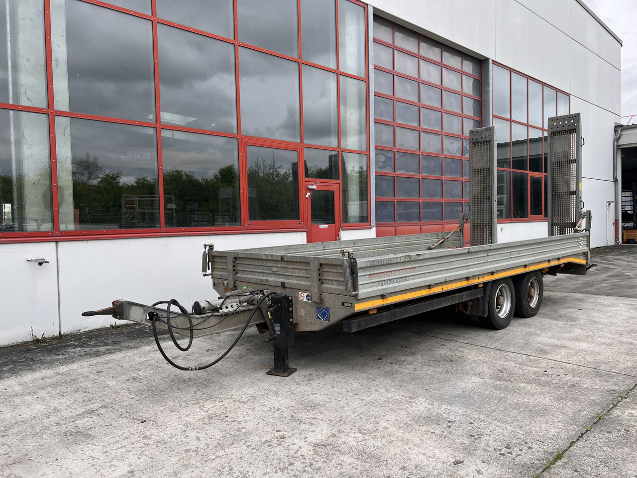 Möslein TTS 13 Schwebheim 13 t Tandemtieflader - Remorque porte-engin surbaissée: photos 3 Möslein TTS 13 Schwebheim 13 t Tandemtieflader - Remorque porte-engin surbaissée: photos 3