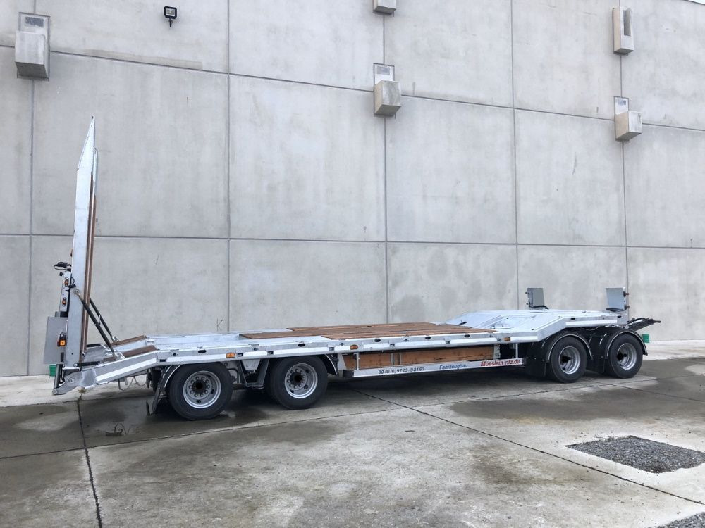 Möslein neuer 4 Achs Tieflader hydraulischen Rampen - Remorque porte-engin surbaissée: photos 2 Möslein neuer 4 Achs Tieflader hydraulischen Rampen - Remorque porte-engin surbaissée: photos 2