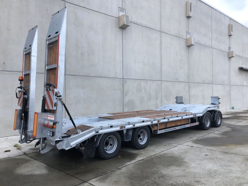 Möslein neuer 4 Achs Tieflader hydraulischen Rampen - Remorque porte-engin surbaissée: photos 5 Möslein neuer 4 Achs Tieflader hydraulischen Rampen - Remorque porte-engin surbaissée: photos 5