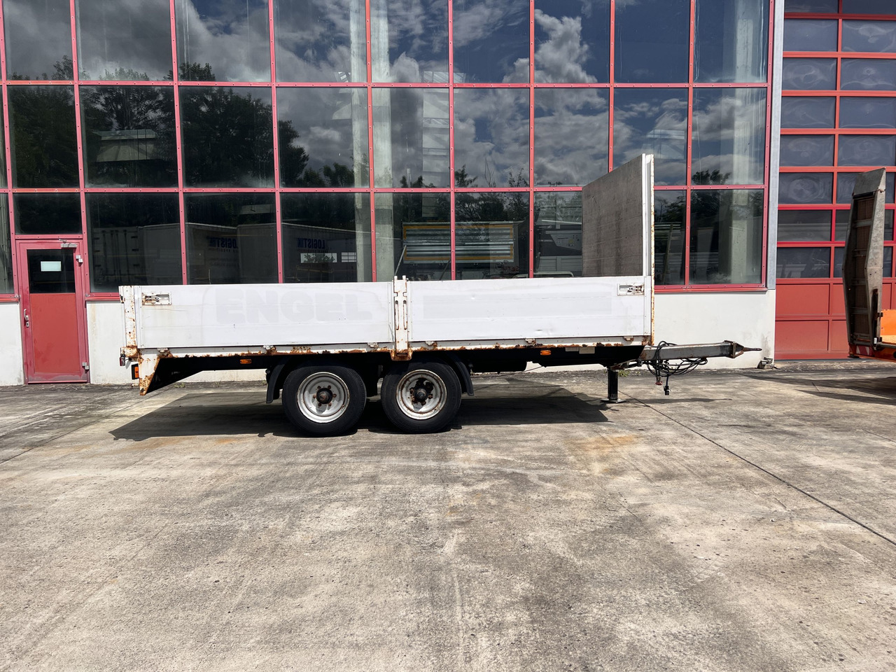 Müller Mitteltal EAL-TA Tandem- Pritschenanhänger - Remorque plateau: photos 5 Müller Mitteltal EAL-TA Tandem- Pritschenanhänger - Remorque plateau: photos 5