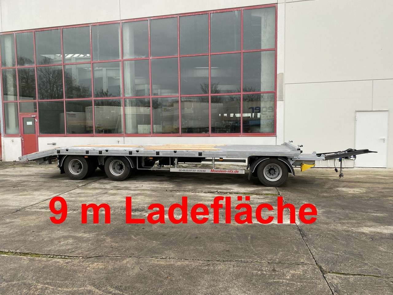 Möslein 3 Achs Plato- Tieflader- Anhänger 9 m - Semi-remorque: photos 1 Möslein 3 Achs Plato- Tieflader- Anhänger 9 m - Semi-remorque: photos 1